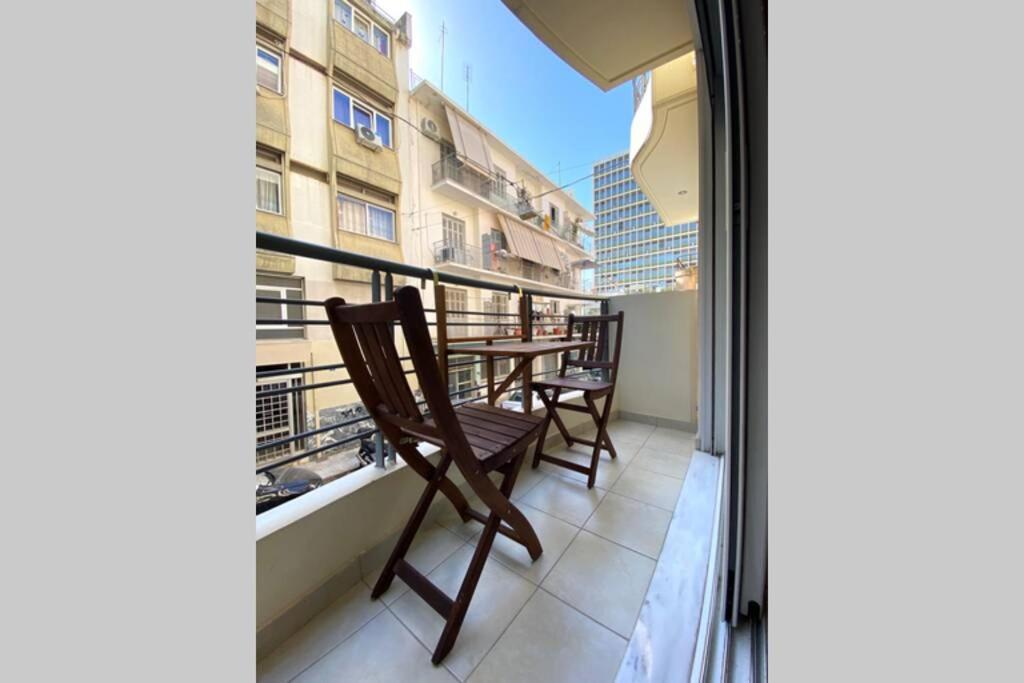 أثينا Nikitas' Apartment By The Tube المظهر الخارجي الصورة